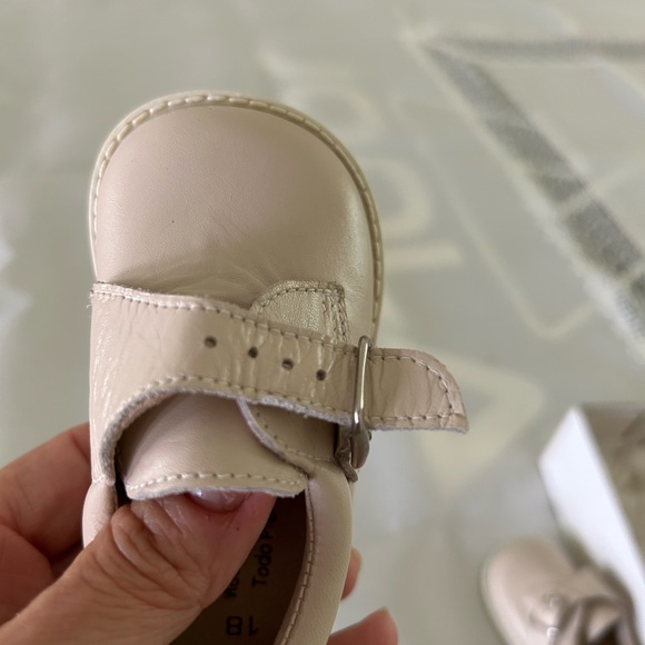 New in the box spain leather infant shoes size 18 - Picture 11 of 13